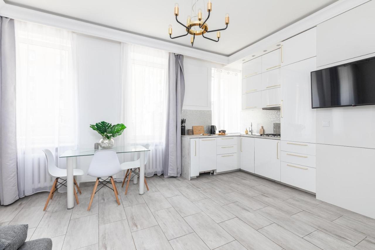 Superapart Chmielna 73A, City Center Varşovia Exterior foto