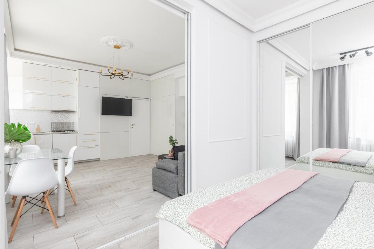 Superapart Chmielna 73A, City Center Varşovia Exterior foto